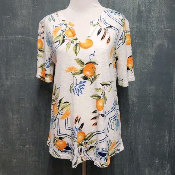 Chico's Tropical Print Notched Neck Elbow Sleeve Knit Top Round Hem Small - Picture 1 of 9